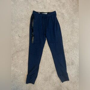 American Eagle jogging pants